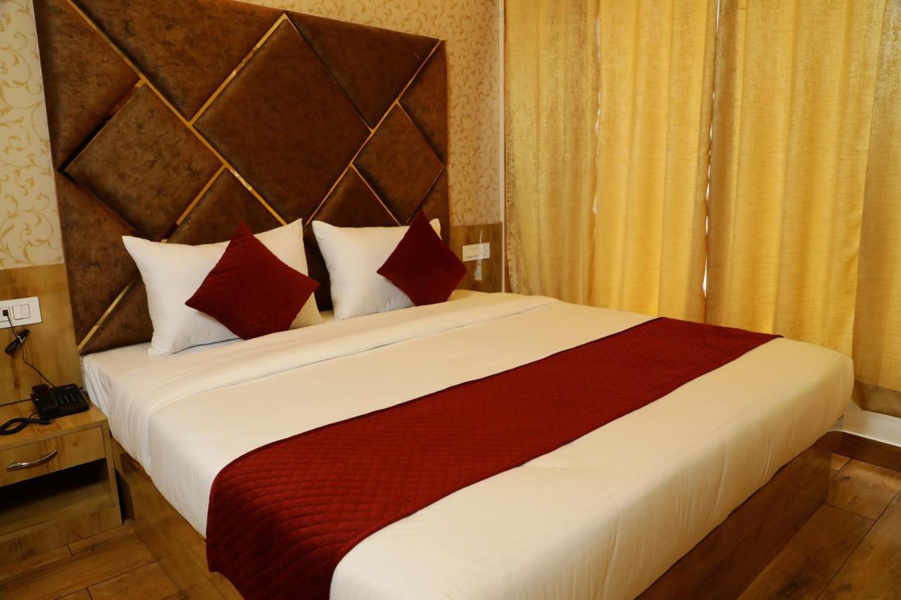 Bed and Breakfast Dee Ess Residency Šimla Exteriér fotografie